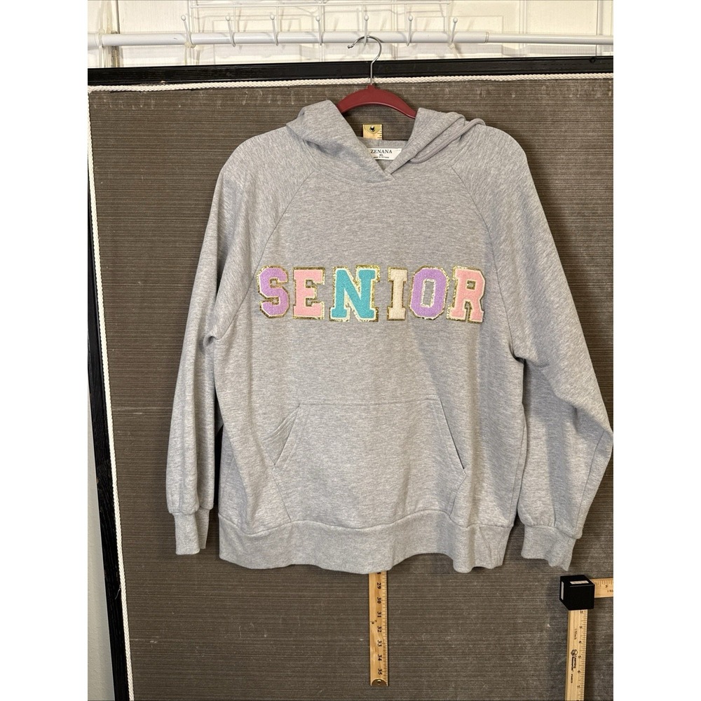 Senior Heather Gray Zena Hoodie Size X-Large Sweatshirt -Flaw-S Is Coming Off